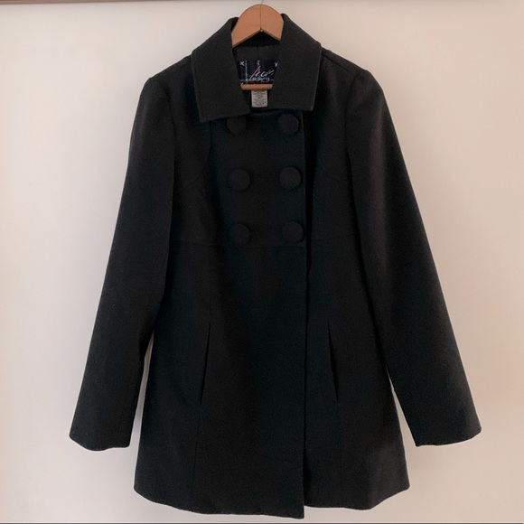 BB Dakota | black snap coat - Picture 10 of 10